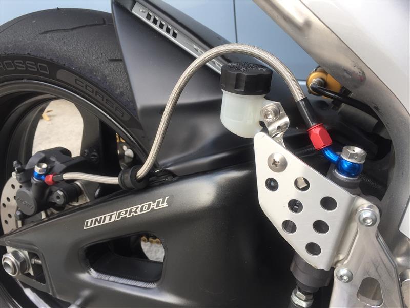 リアブレーキ リザーバータンク小型化（ホンダ CBR600RR）by