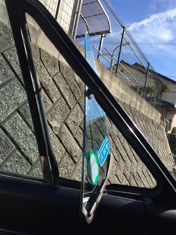 三角窓ウェザーストリップ交換その2（日産 スカイライン・C10