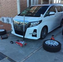 スタッドレス交換 235/50R18(トヨタ アルファード・30系)by スタッドレス交換 235/50R18(トヨタ アルファード・30系)by