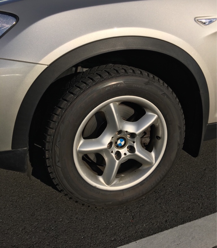f25にx5（e53）の純正ホイール&スタッドレス装着 （BMW X3・F25