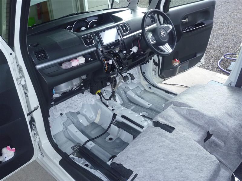 リヤヒーター用ダクト取付け ダイハツ タントカスタム By きみどり30 みんカラ リヤヒーター用ダクト取付け ダイハツ タントカスタム By きみどり30 みんカラ