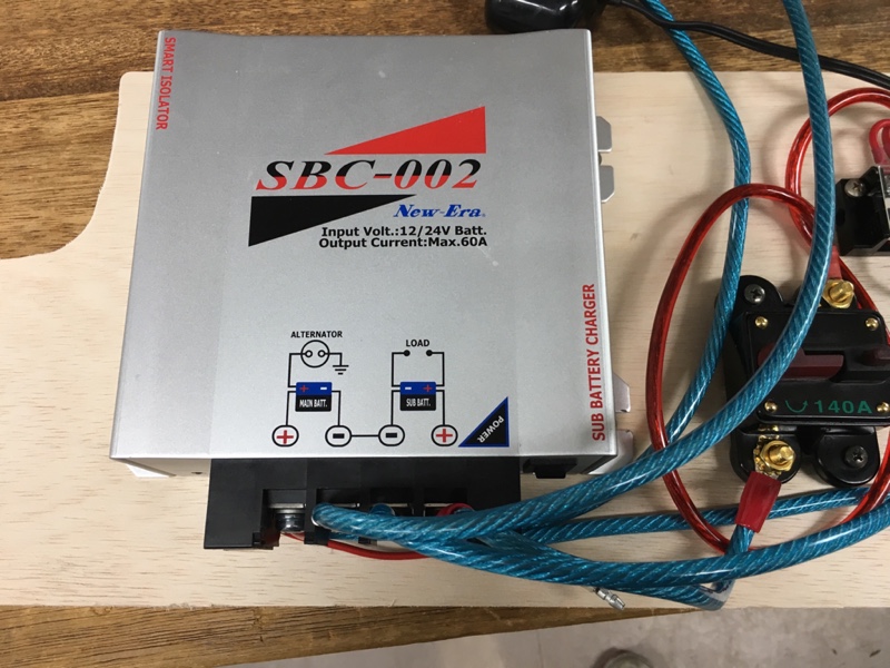 走行充電器 30A 12V 昇圧回路付 SBC-004
