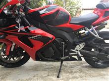 ストンプグリップ装着！！（ホンダ CBR1000RR）by やすにん