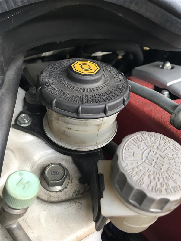 フロントブレーキパッド交換(FD2) 純正(ホンダ シビックタイプR・FD2 ...