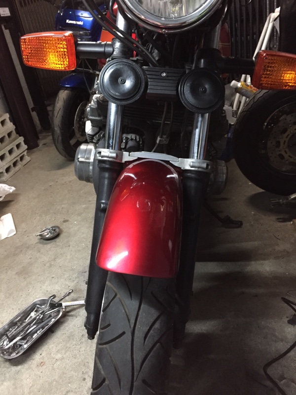 フロントフェンダー位置修正（ホンダ CB750F）by junno002