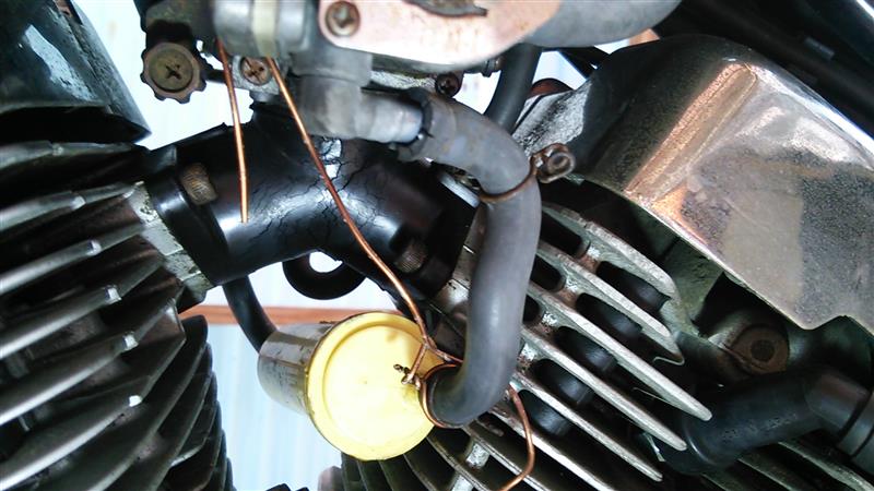 インテークマニホールド交換(ヤマハ XV250 ビラーゴ)by 4+2輪\ジョイ - みんカラ インテークマニホールド交換(ヤマハ XV250 ビラーゴ)by 4+2輪\ジョイ - みんカラ