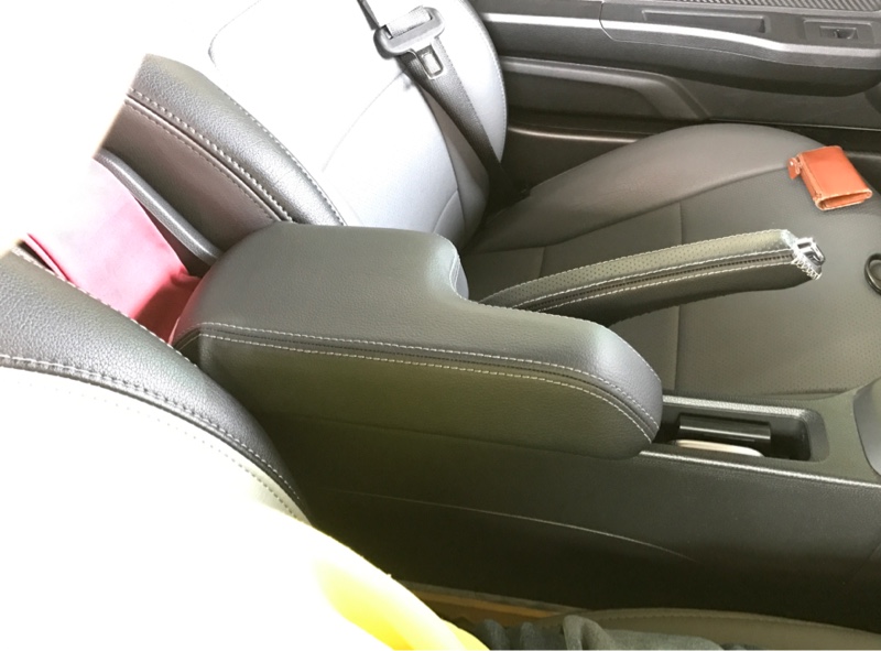 新作 レクサス 車用アームレストカバー RX LX CT EX HS NX ES LC