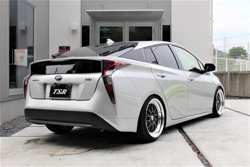 ZVW50 PRIUS×WORK×LOW SPEC（トヨタ プリウス・50系）by わたる