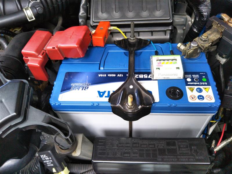 VARTA (バルタ) Blue Dynamic 75B24L バッテリー交換(日産 ノート