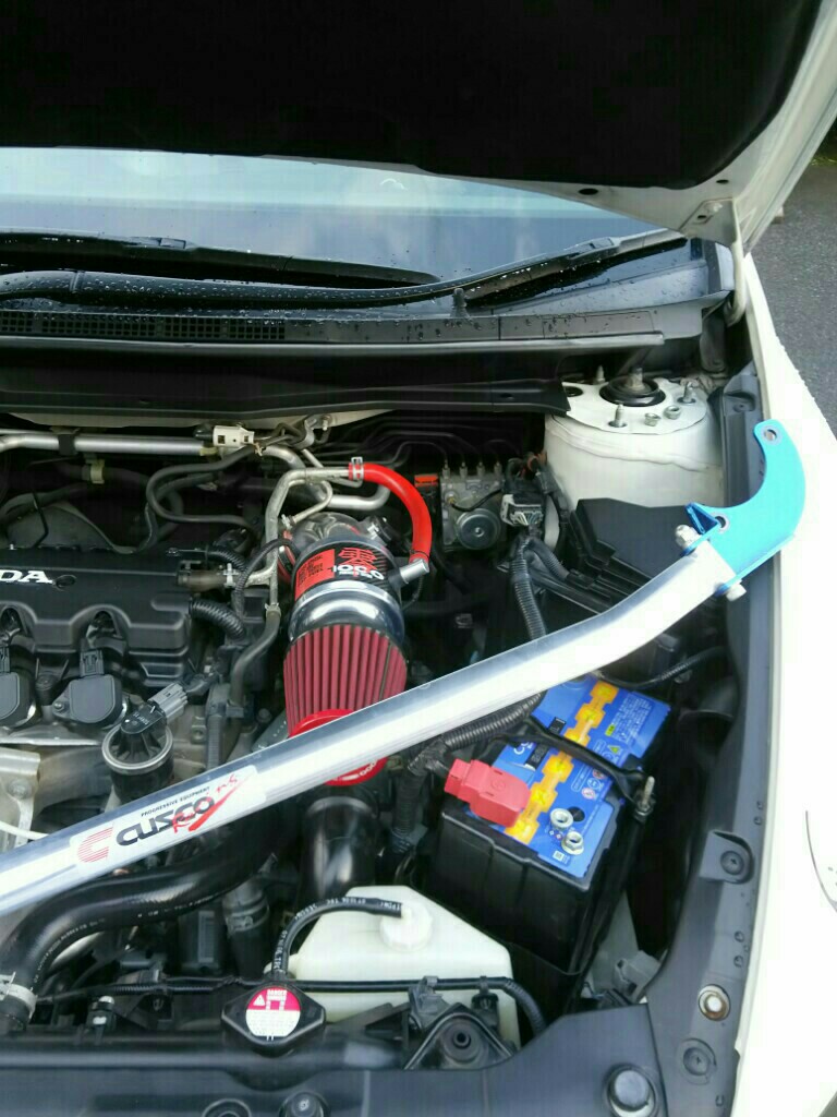 タワーバーを取り付けます（ホンダ ストリーム・RN6/7/8/9）by