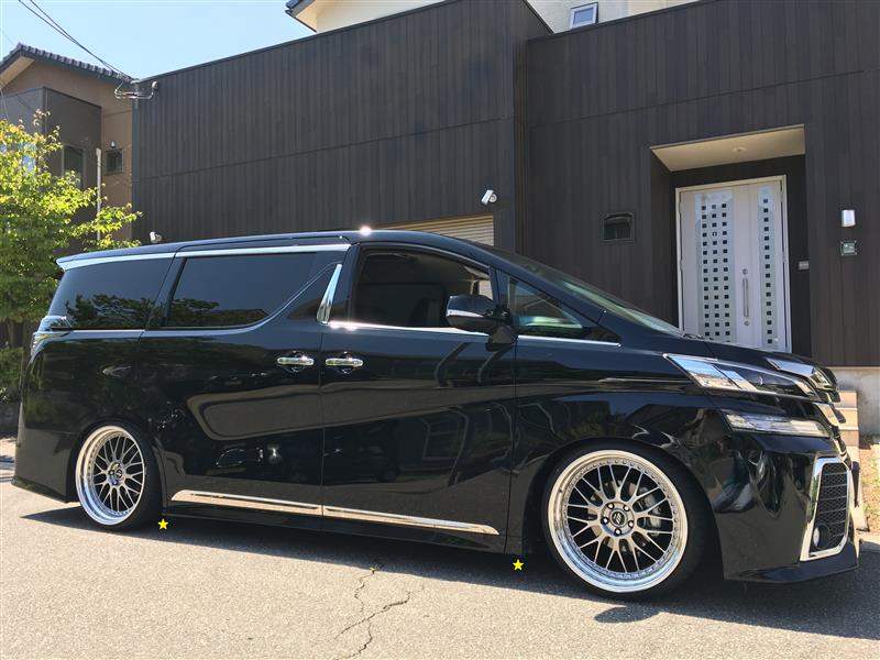 タイヤサイズに合わせて 車高を調整しました トヨタ ヴェルファイア By チョイわる みんカラ