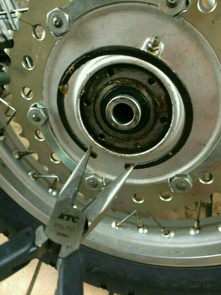 リア ハブクラッチの分解①（ヤマハ SR500）by TECHNITUNED β
