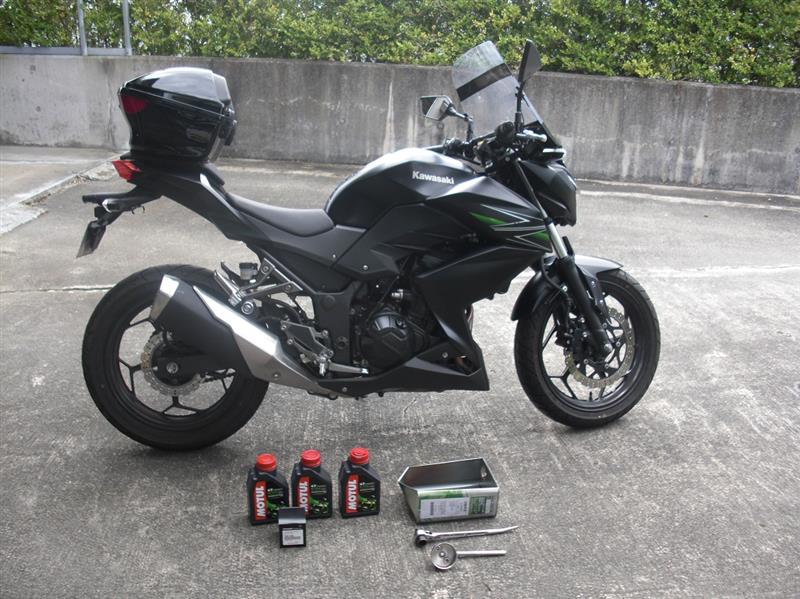 ｵｲﾙ交換 4回目 と ｵｲﾙﾌｨﾙﾀ交換 3回目 カワサキ Z250 By オトきち みんカラ