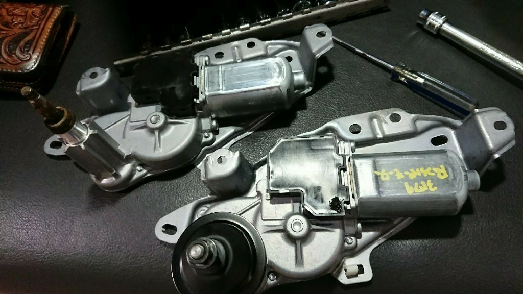【美品】 AE86 持ち運び ブレード リヤワイパーモーター パーツ