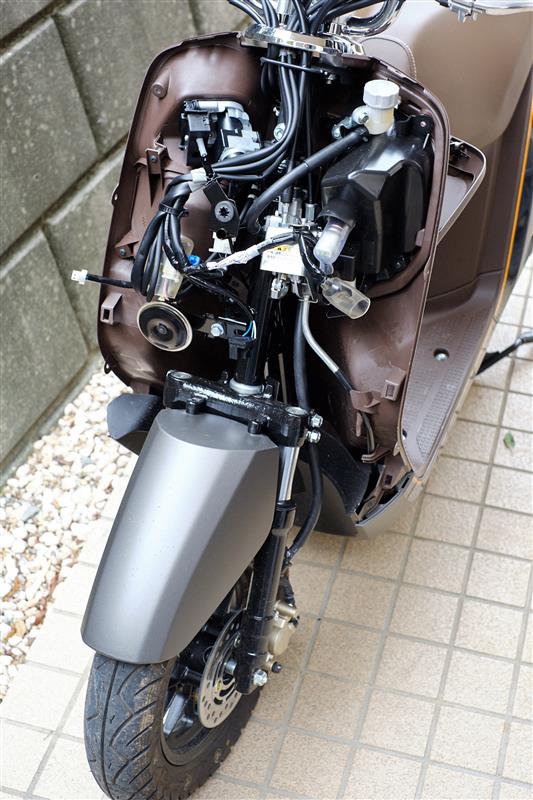 ダンク ヘッドライト 交換 Honda Dunk Headlight Replacement ホンダ ダンク By Rick Cogley 横浜 みんカラ