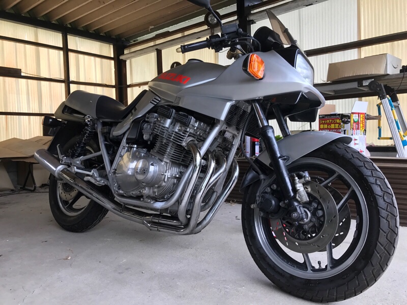 ポジションがきついのでハンドルを少しアップ(スズキ GSX750S ポジションがきついのでハンドルを少しアップ(スズキ GSX750S