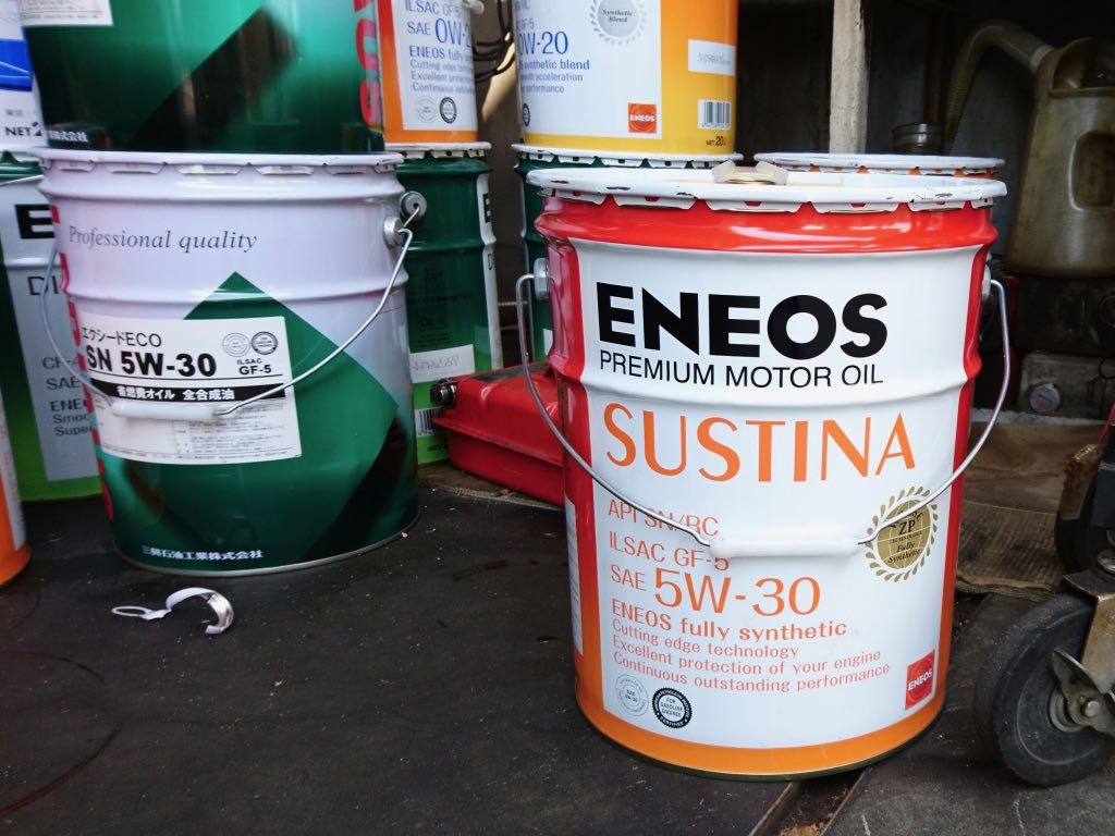 エンジンオイル交換 Eneos Sustina 5w 30 ロータス エリーゼ By とら 長野 みんカラ エンジンオイル交換 Eneos Sustina 5w 30 ロータス エリーゼ By とら 長野 みんカラ
