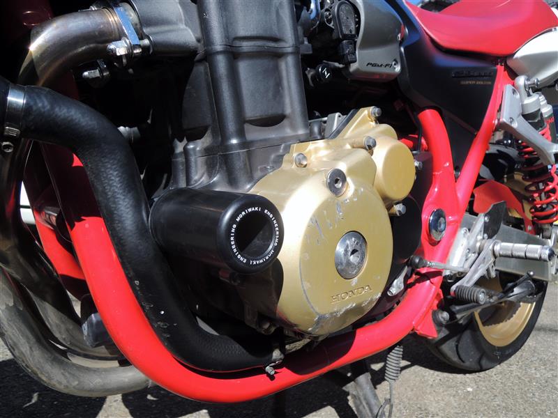 CB1300 SUPER BOLD'OR エンジンスライダー交換（ホンダ