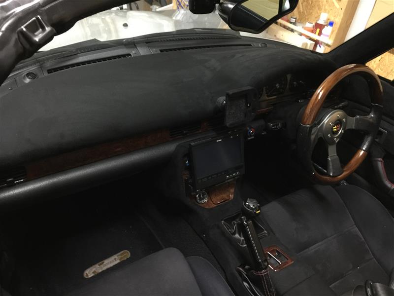 スエードシートの貼付 ダッシュボード編 スズキ カプチーノ Ea11r 21r By Y Sgarage みんカラ
