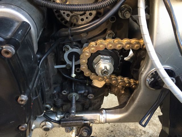 地獄のチェーン交換(520コンバート)（スズキ BANDIT1200