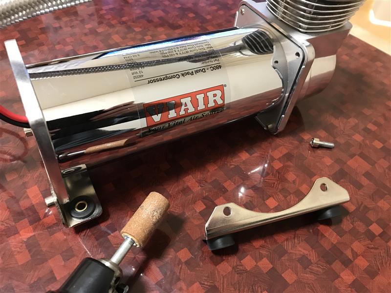 エアサスコンプレッサー載せ換え（ホンダ ステップワゴン