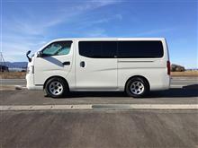 スタッドレスタイヤに交換（日産 NV350キャラバン・E26）by