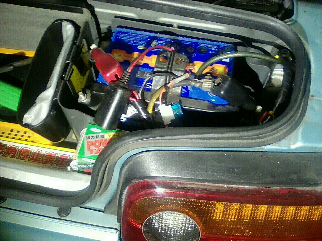カオスバッテリーに充電液を補充 ホンダ ビート By はぐれビート みんカラ