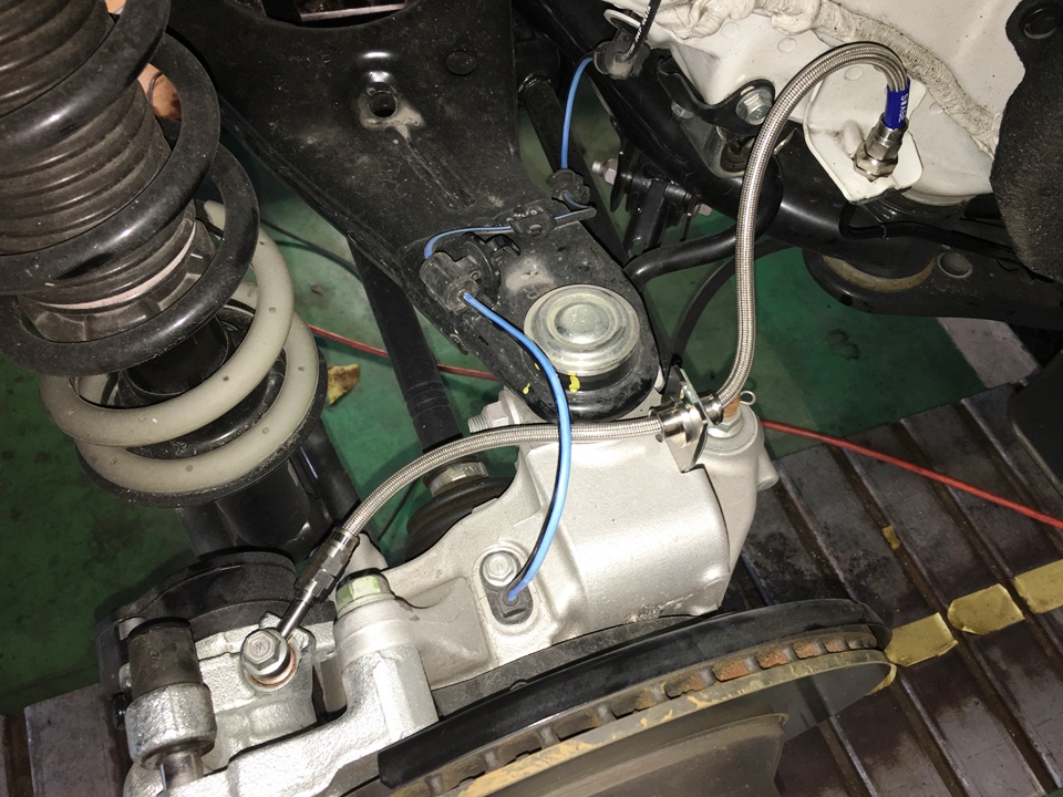 インプレッサ G4 (GK) 【商品取付画像】 SWAGE-LINE(スウェッジ インプレッサ G4 (GK) 【商品取付画像】 SWAGE-LINE(スウェッジ