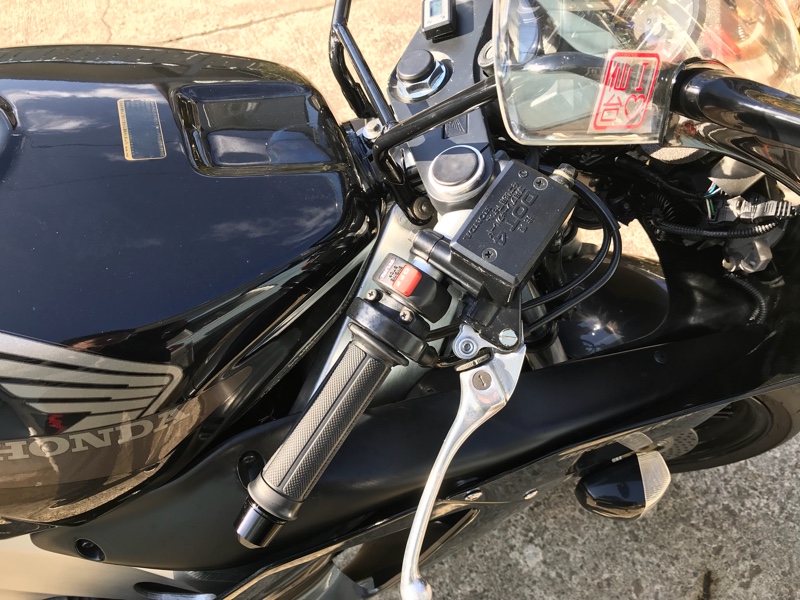 MC22 タンク　CBR250RR Yahoo!オークション -「cbr250rr mc22 タンク」(タンク) (パーツ