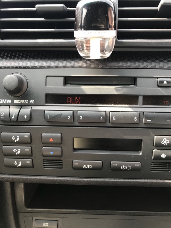 Aux端子接続 Bluetoothレシーバ設置 その1 Bmw 3シリーズ ハッチバック By Tone555 みんカラ