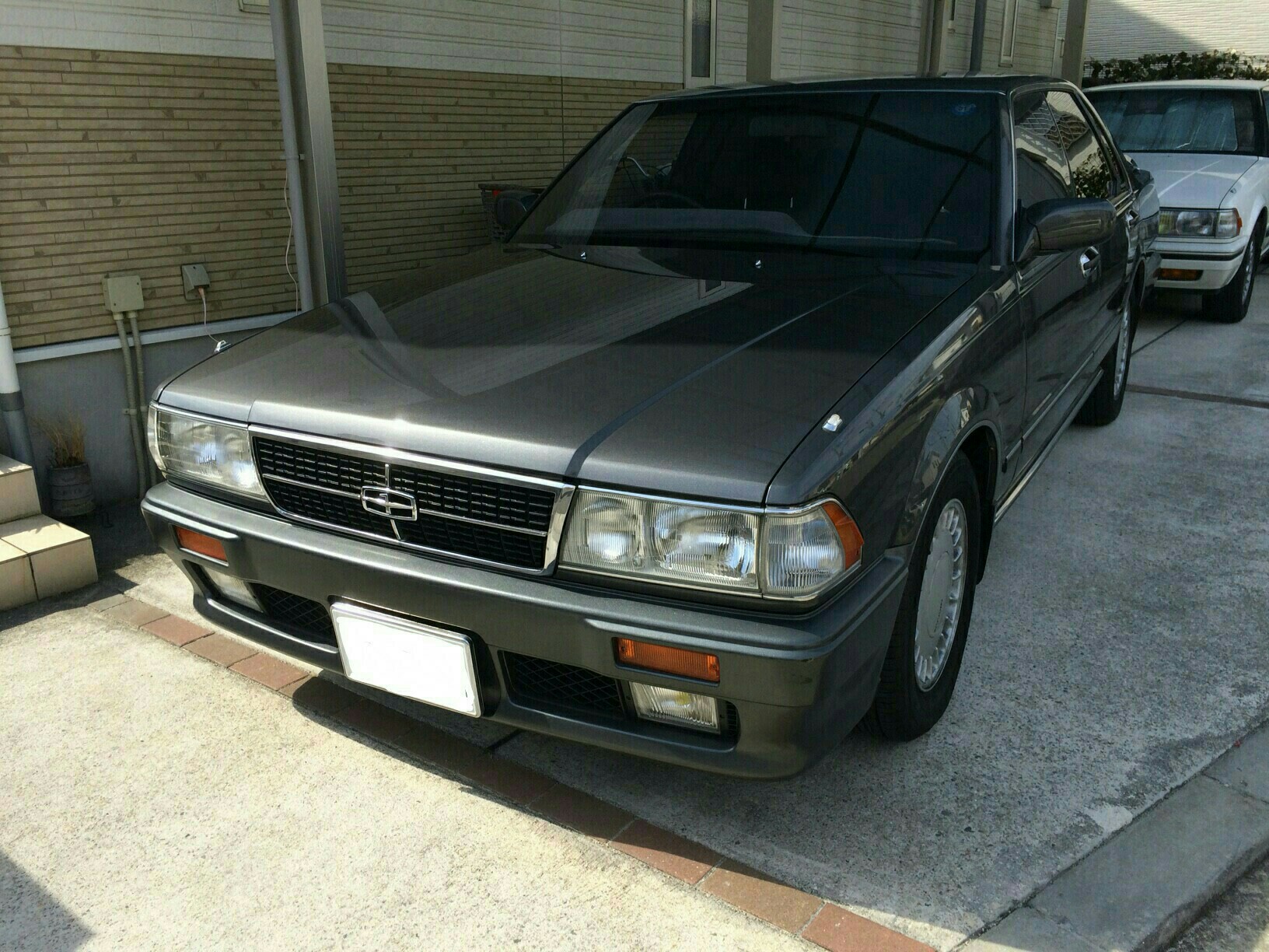 車検整備 日産 グロリア By 世界のちゃんけん みんカラ