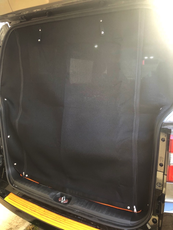MADLYS清涼ネット取付け♪（三菱 デリカD:5・CV1W/CV2W/CV4W