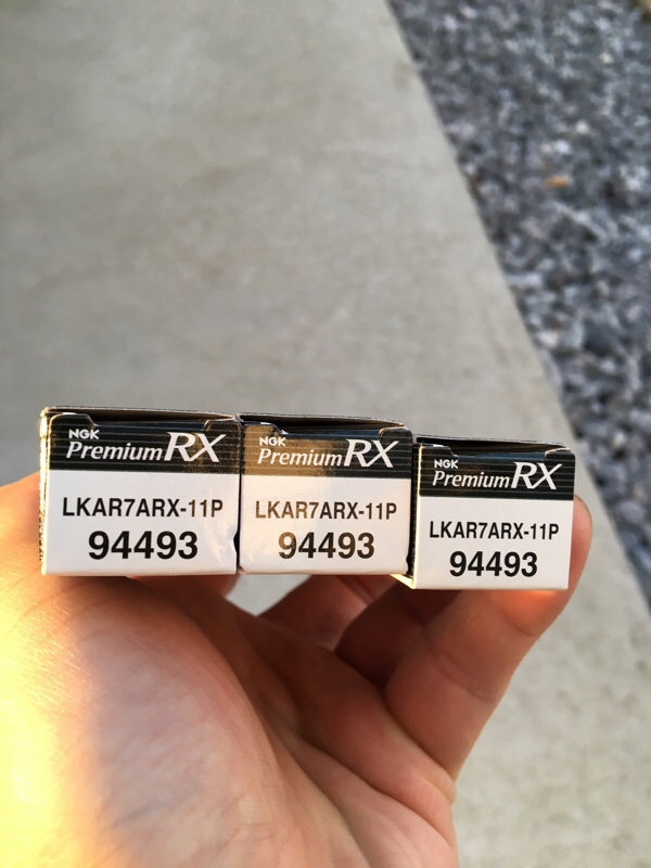 NGKプレミアムプラグ交換の巻(スマート スマート フォーフォー・C453 ...