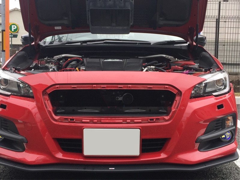 スバルレヴォーグVM系後期塗装品