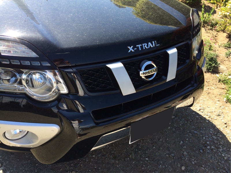 ◇日産エクストレイル T31 フロントグリル＆エンブレム◇