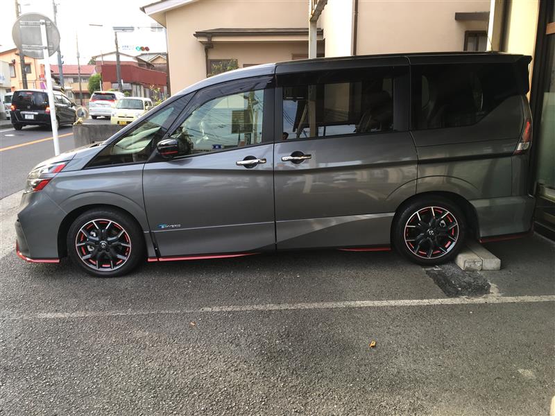 ホイールにテープ 日産 セレナハイブリッド By まさガオラー みんカラ ホイールにテープ 日産 セレナハイブリッド By まさガオラー みんカラ