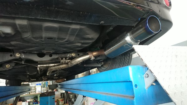 柿本改 センターパイプ交換 GReddyビートマックスTi 交換（日産