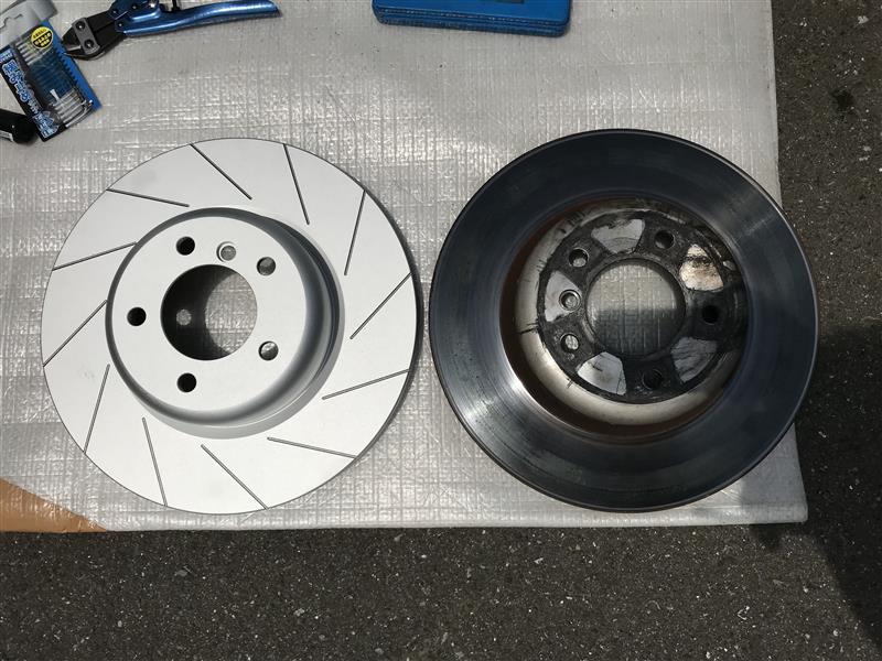 フロントブレーキローター交換(BMW 1シリーズ クーペ・E82)by ...