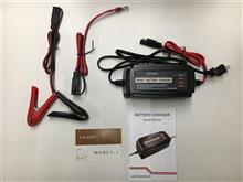 LST 12V バッテリー充電器を常設（日産 フェアレディZ