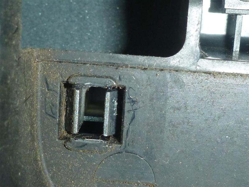 ドアミラーを修理しようとしたけれど・・・①