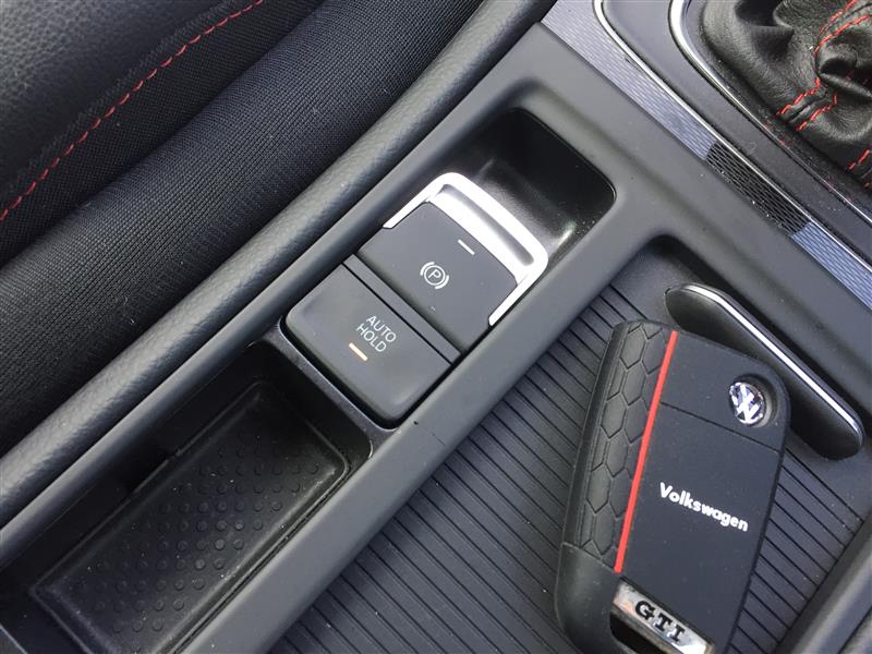 Amazon.co.jp: パーキングブレーキ VW パサート B7 CC 2012-2015