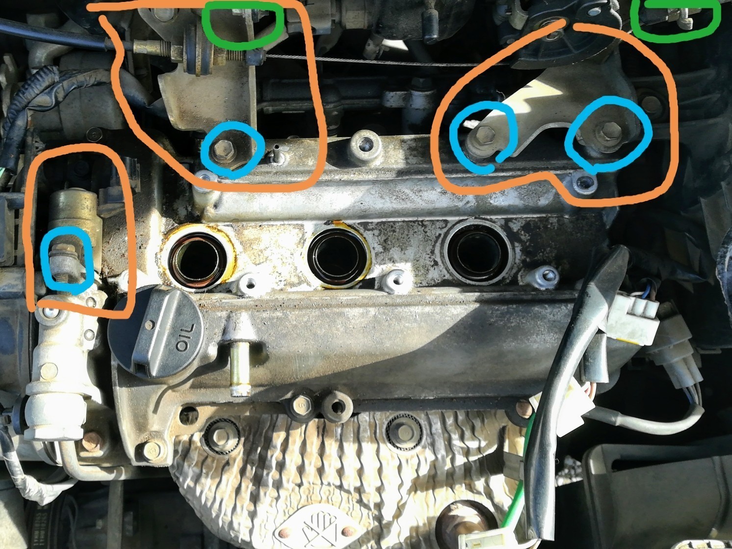 タペットカバーパッキン交換（ダイハツ ミラジーノ・L700/710系