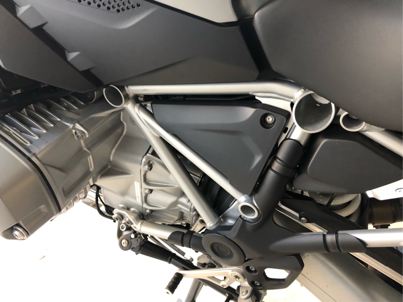 R1200gs バッテリー充電 Bmw R1200gs By Kaoringo777 みんカラ