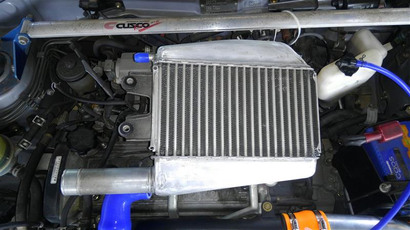 純正からRXー7(FC3S)インタークーラー取り付け（トヨタ