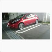 寒くなってきたのでスタッドレスに交換しました。<br />
大阪で積もることはあまりありませんが、降った時にきちんと動けるようにしないといけません。また、結構山道も走るので何だかんだで役立ってます。