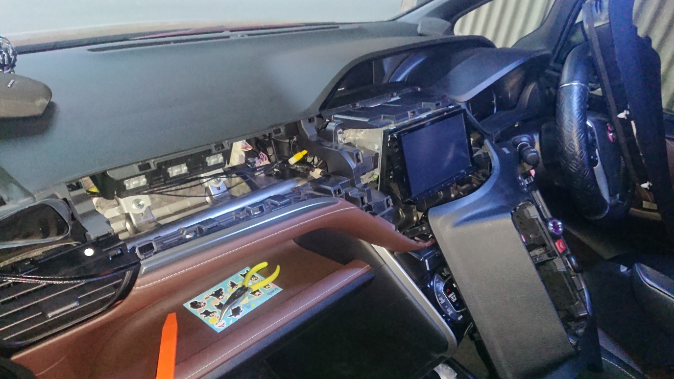 PIONEER / carrozzeria TVM-FW 1100-B 取り付け（トヨタ