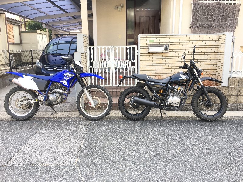 Ftr223 ブロックタイヤに変更 ホンダ Ftr223 By Cossolee みんカラ