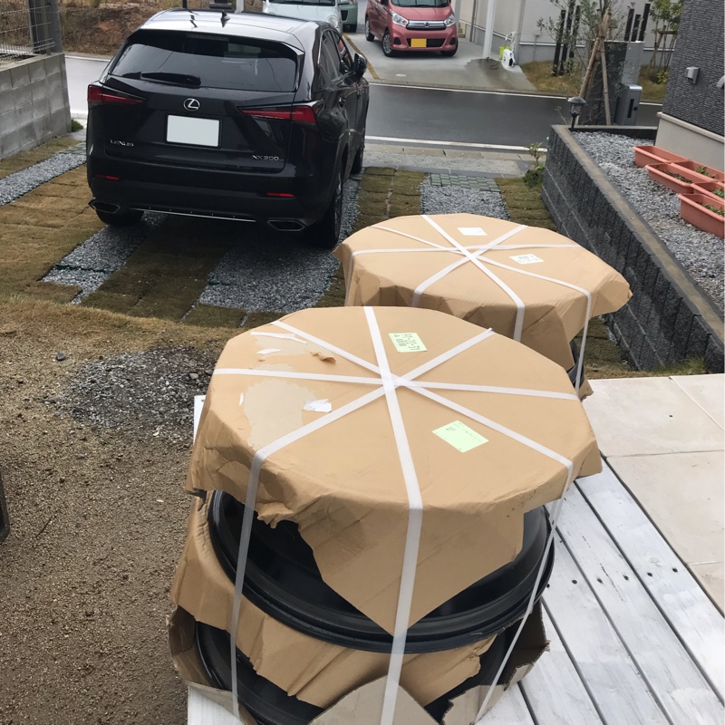 レクサスNX F SPORT専用アルミホイール(ブラック塗装+切削光輝