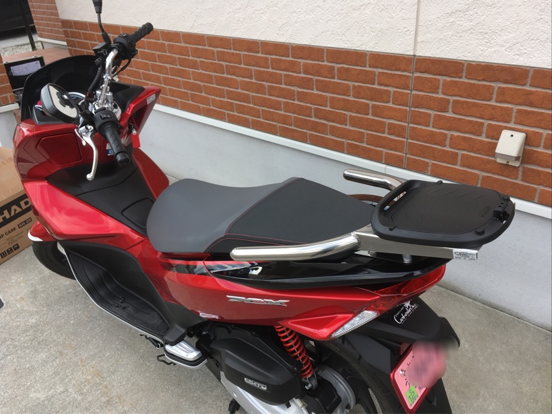 SHAD29トップボックス取り付け（ホンダ PCX）by jin@1224 - みんカラ