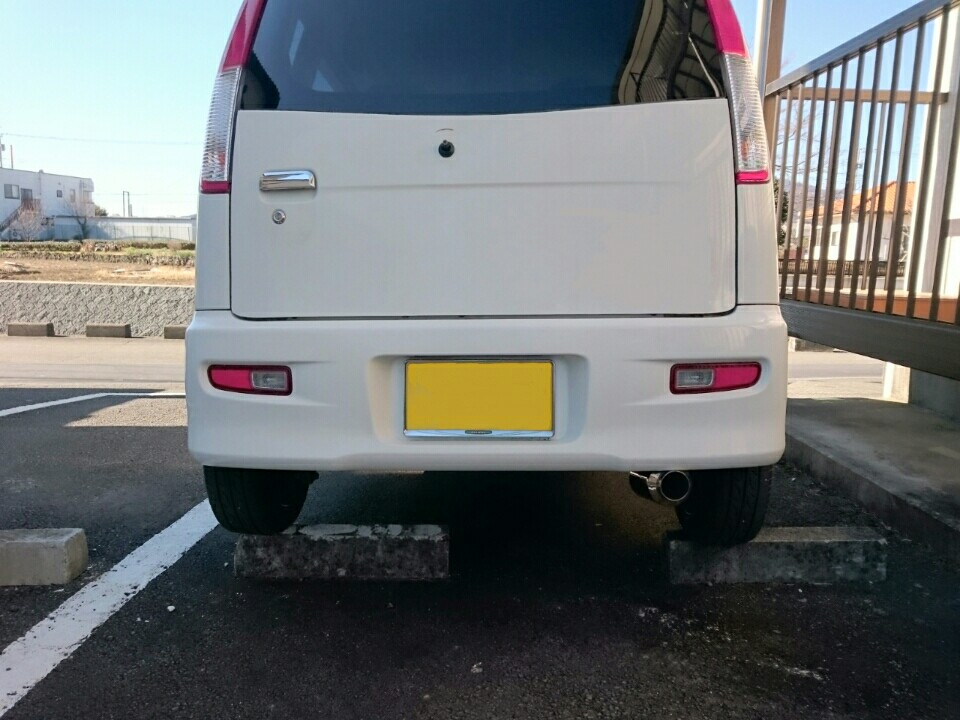 L900Sムーヴ・カジュアル、マフラー交換♪（ダイハツ ムーヴ